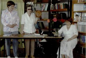 Выступление В.Т. Дорожкиной в Сатинской библиотеке Сампурского района. 2006 год