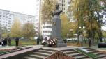Памятник Е.А. Боратынскому. 2011 г. Фото Т. Кротовой