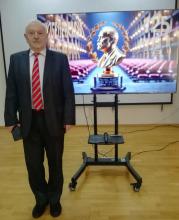 Д.т.н., профессор, заслуженный деятель культуры Российской Федерации В.М. Тютюнник, основатель и президент  Международного информационного нобелевского центра (МИНЦ). Тамбовская областная универсальная научная библиотека им. А.С. Пушкина. 12.02.2026.  Автор фото Е.В. Карикова.